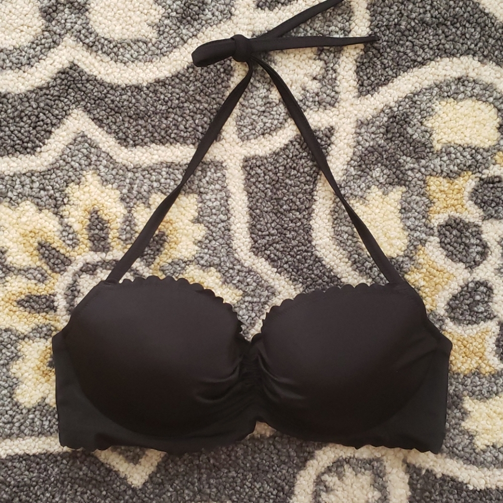 Victoria's secret bikini top